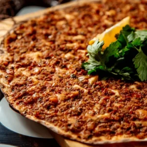 Lahmacun met salade